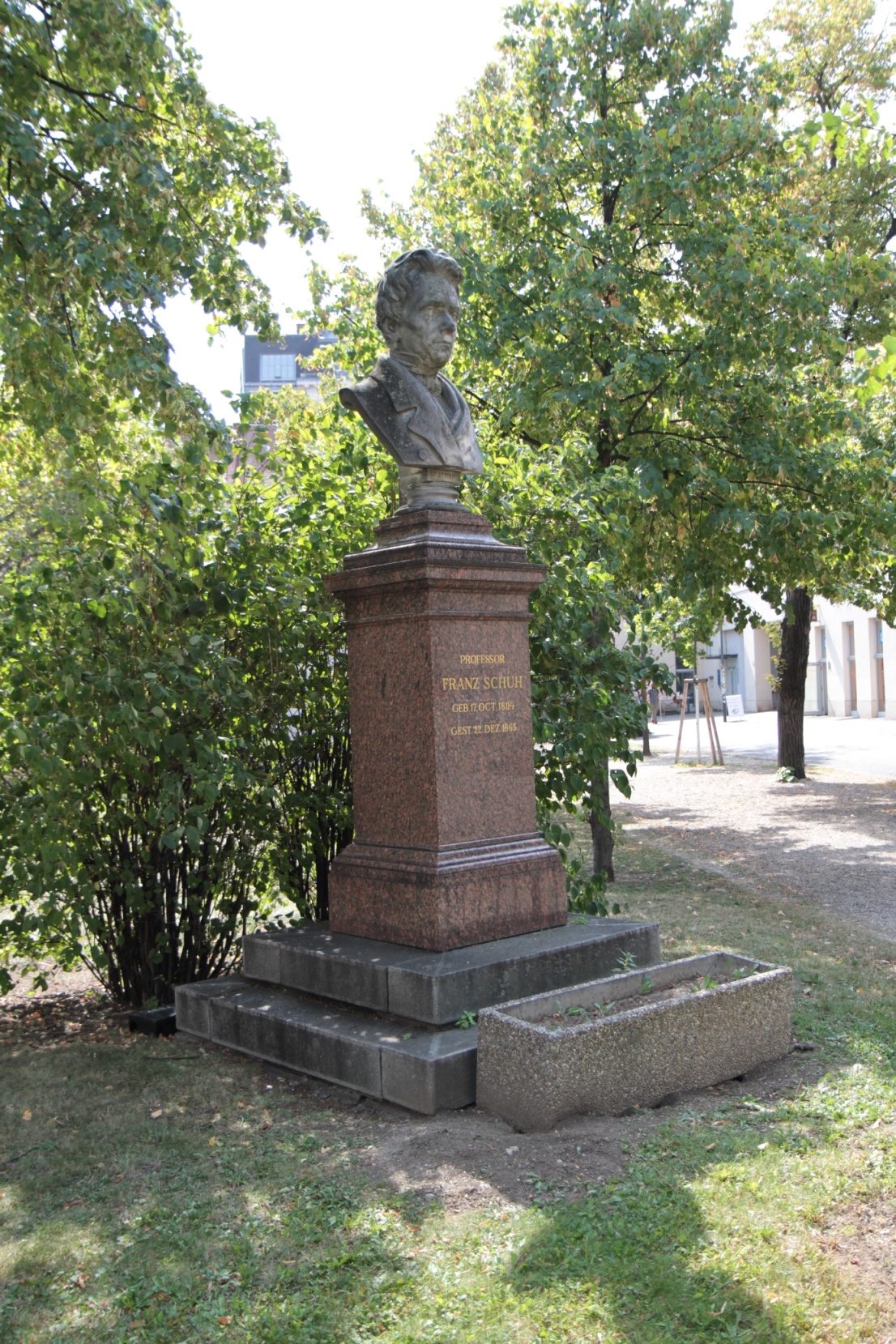 Franz Schuh's bust, old AKN, Vienna - 01.JPG